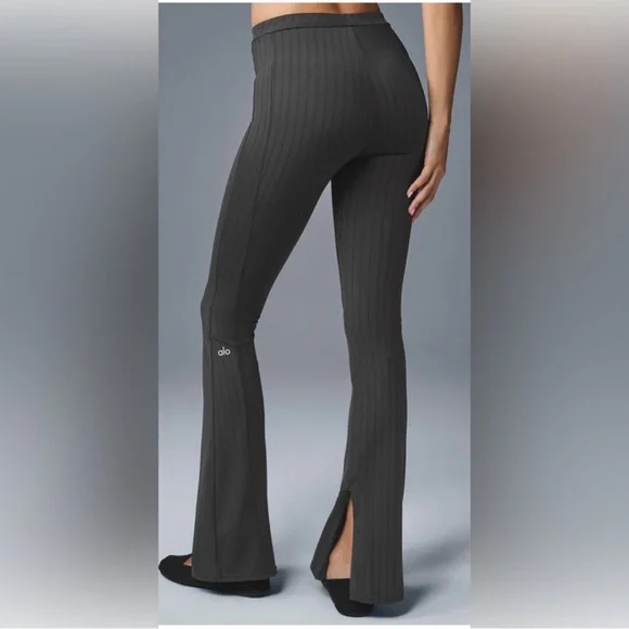 ALO Yoga Charcoal Ribbed Split-Hem Bootcut Pants - Picture 2 of 12